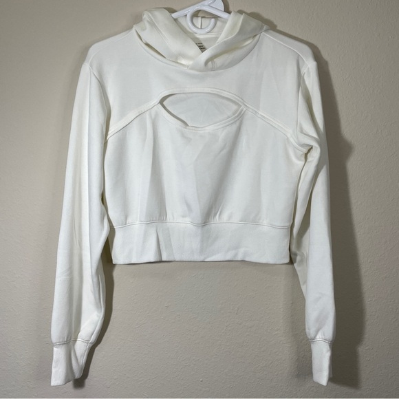 Gilly Hicks Cut Out Sweater​ - Picture 1 of 3